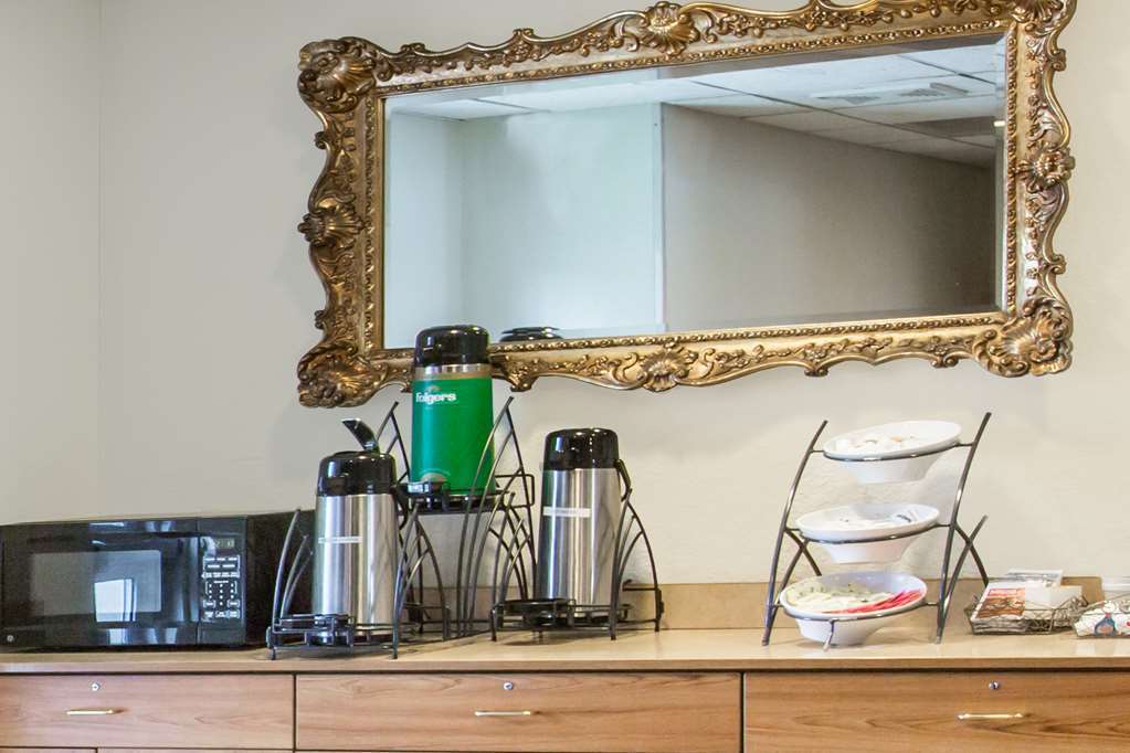 Quality Inn & Suites Robbinsville Einrichtungen foto